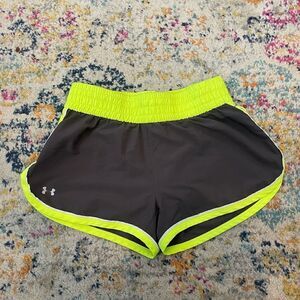 Under Armour heat gear shorts size S